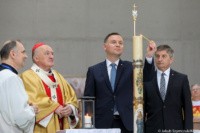 XI Święto Dziękczynienia Prezydent Andrzej Duda zapala Świecę Niepodległości