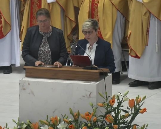 Modlitwa wiernych_wniesienie relikwii św. Józefa Bilczewskiego