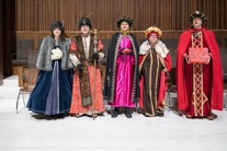 Trzej królowie w Świątyni Opatrzności Bożej podczas trzeciego Wilanowskiego Orszaku Królewskiego